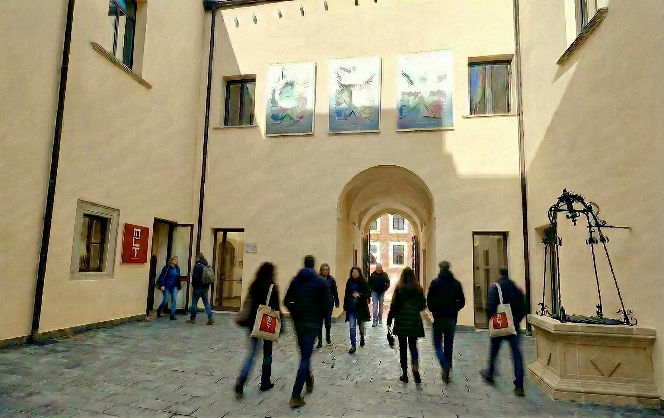 corte interna del Museo Civico di Troia