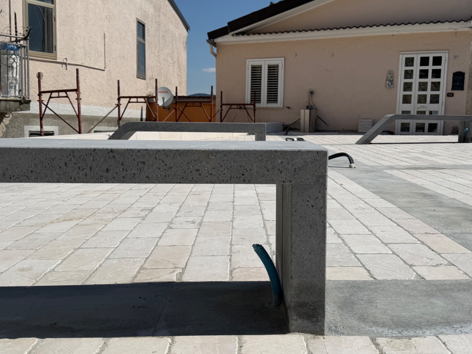 posa in avanzamento, piazza di faeto