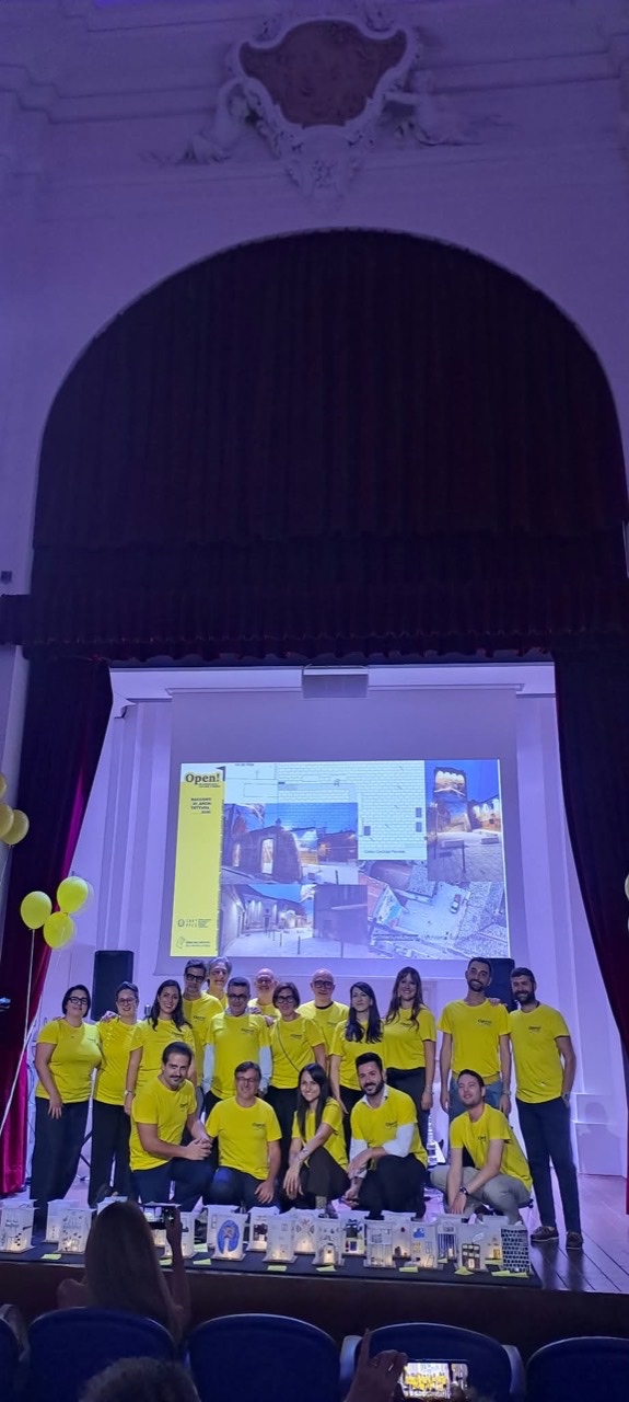 Gli architetti riuniti sul palco a conclusione di Open! 2026